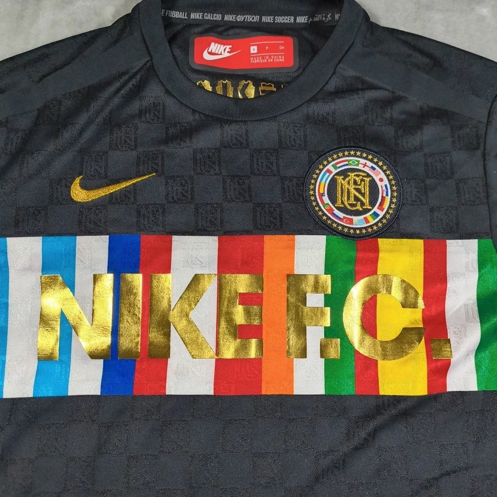 Nike Soccer Jersey Mens Small Check FC 2018 World Cup Training Football Flags - Picture 4 of 9